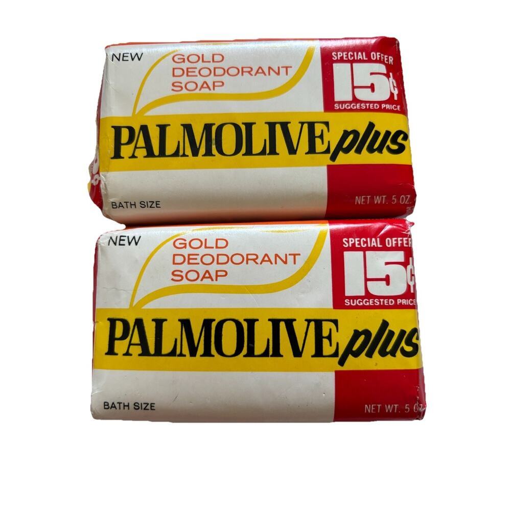 2 PALMOLIVE PLUS GOLD DEODORANT VTG BATH SIZE 5 OZ SOAP BARS LATE 60S EARLY 70S